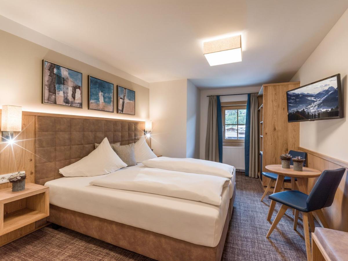 Alpen Glück Hotel Unterm Rain garni, self check-in Kirchberg in Tirol Exterior foto