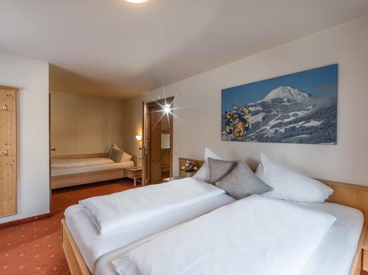 Alpen Glück Hotel Unterm Rain garni, self check-in Kirchberg in Tirol Habitación foto